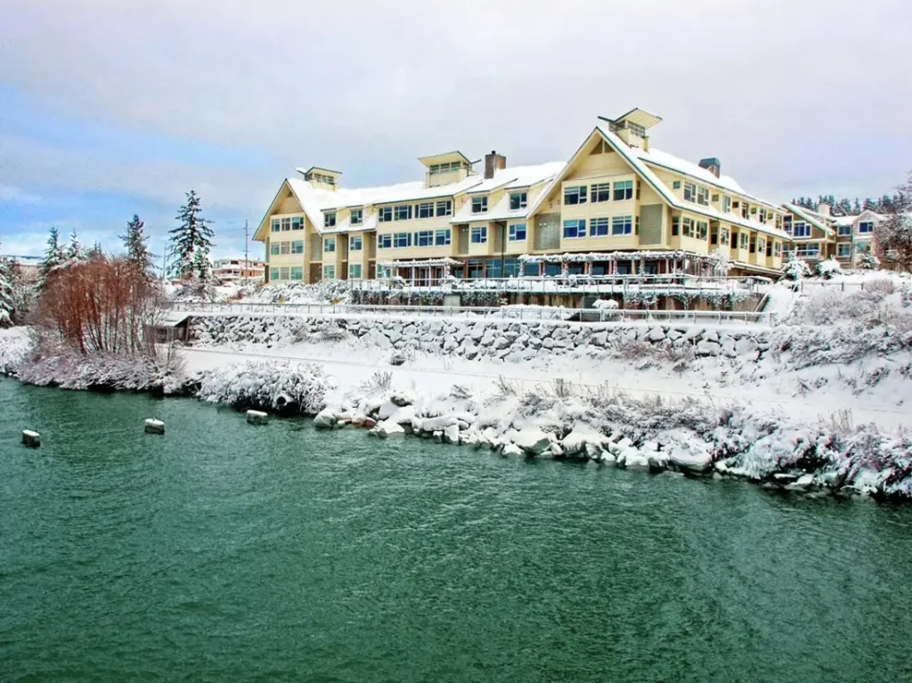 3-Star Hotel in Bellingham, Wa for Romantic Couples