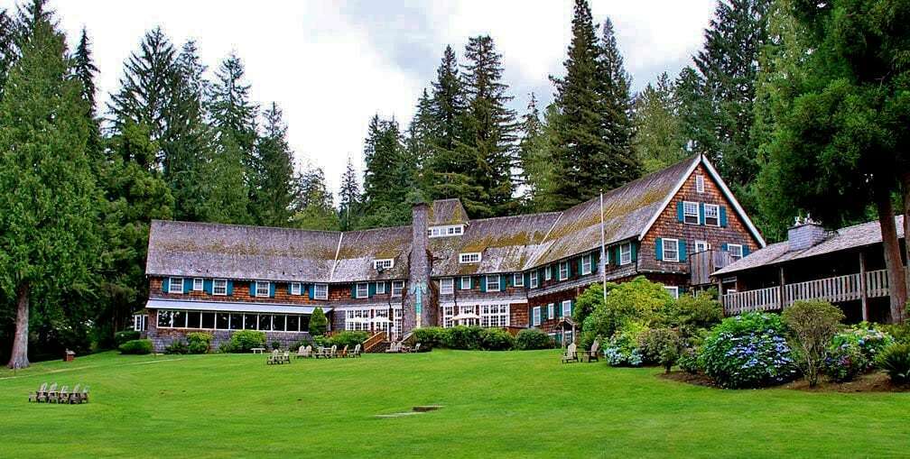 Very Romantic hotels in Forks, Washington for Couples
