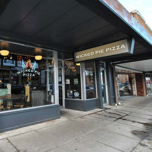 Pizza restaurants in Puyallup, WA