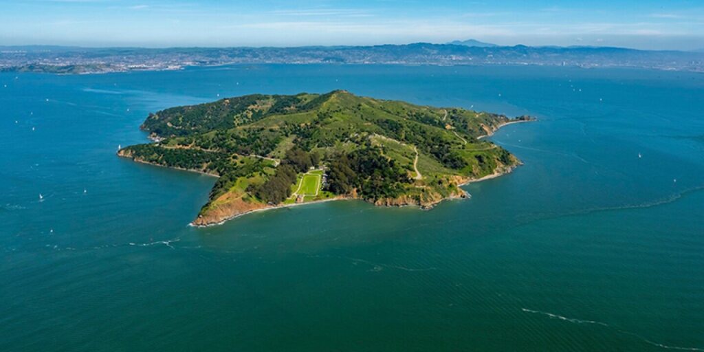 Island in San Francisco Bay
