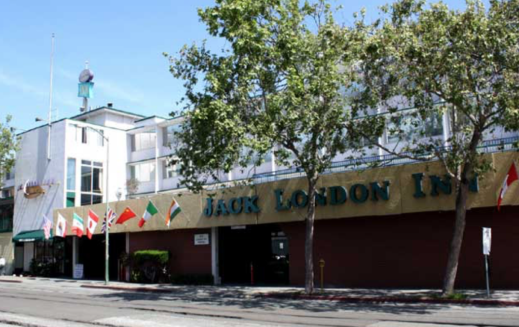 2-star nice hotel in Oakland, CA
