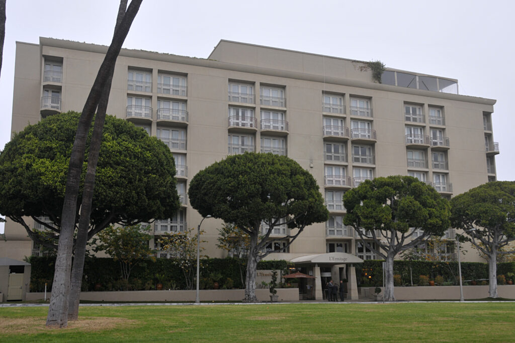 5-star best hotel in Beverly Hills, California