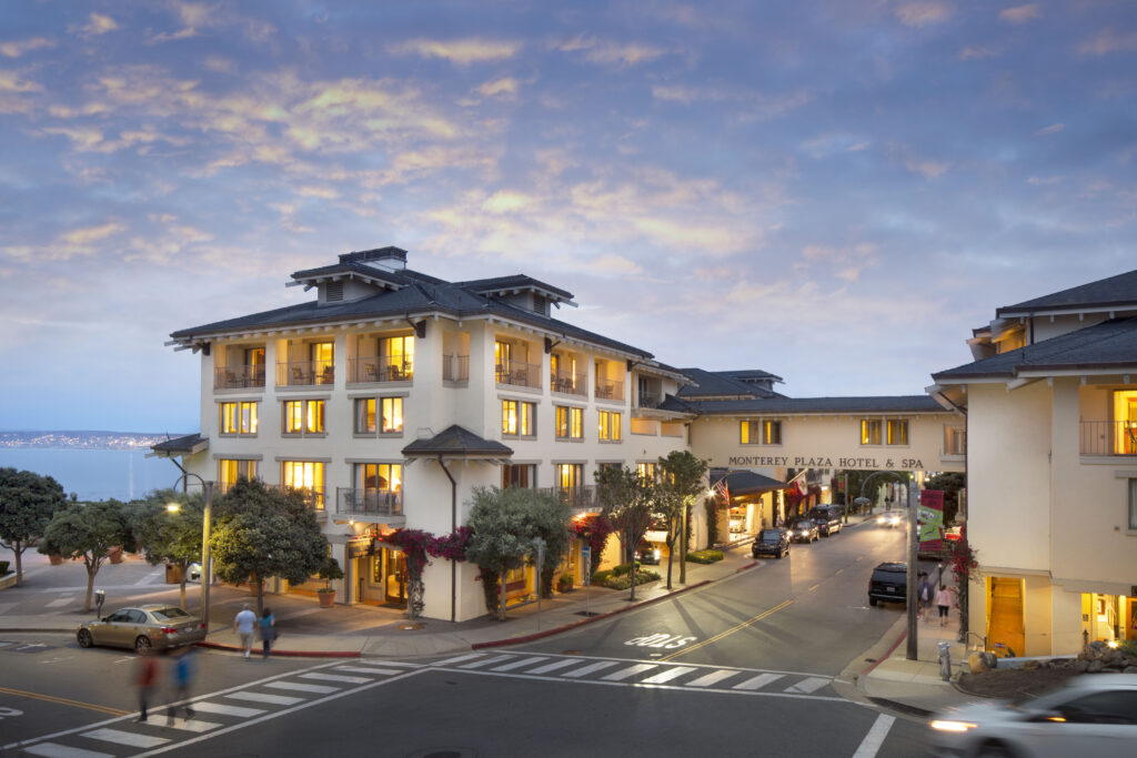 4-star awesome hotel in Monterey, CA
