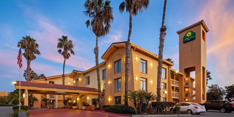 Hotels in Ventura, California