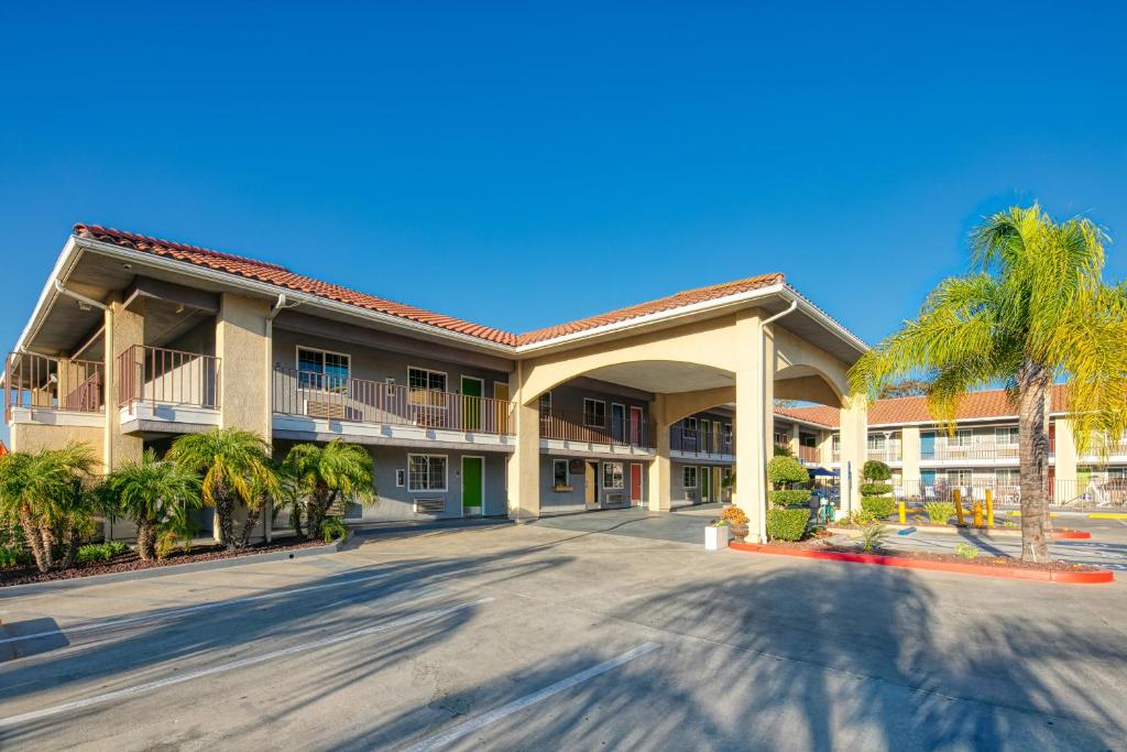 2-star hotel in Temecula, california
