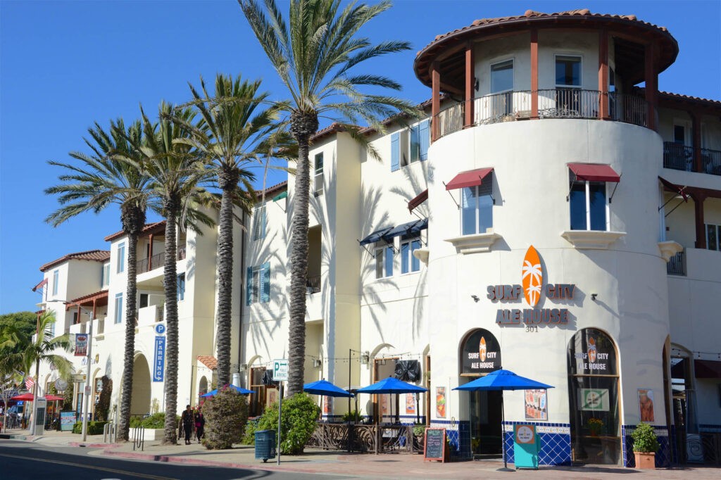 Best hotel and Restaurant in Huntington Beach, California