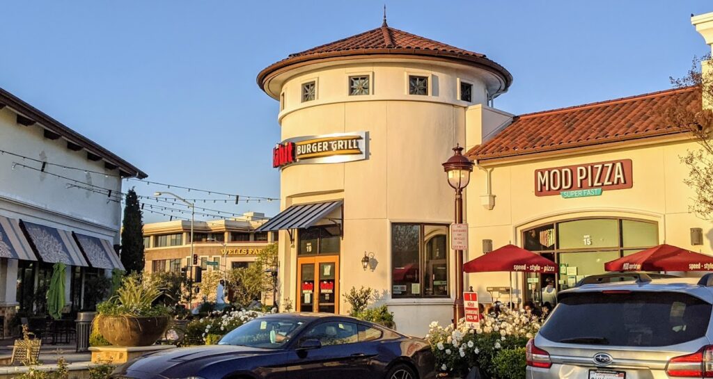 Pizza restaurant in Santa Clara, CA