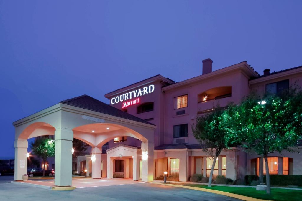 3-star Best hotel in Salinas, CA