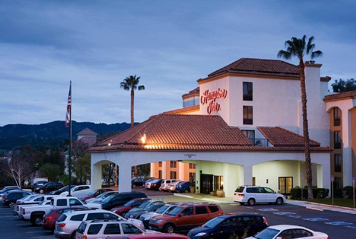 4-star nice hotel in Santa Clarita, California
