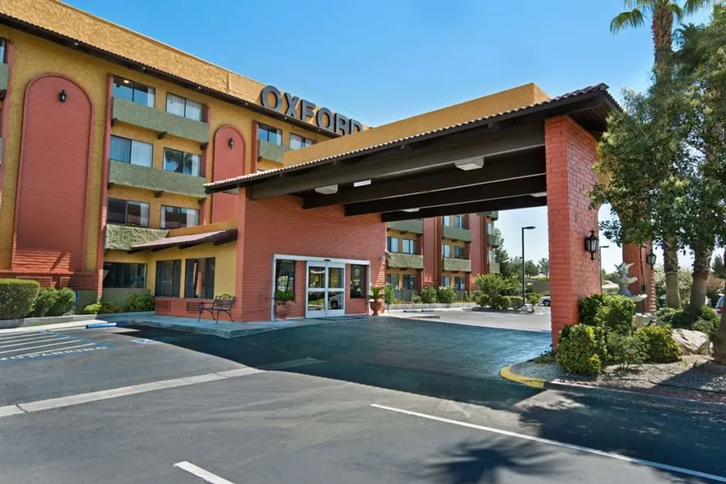 3-star Top-Rated Hotel in Lancaster, CA