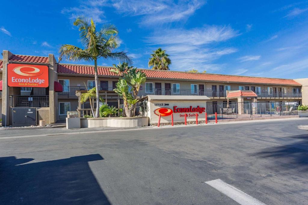 2-star hotel in Escondido, California
