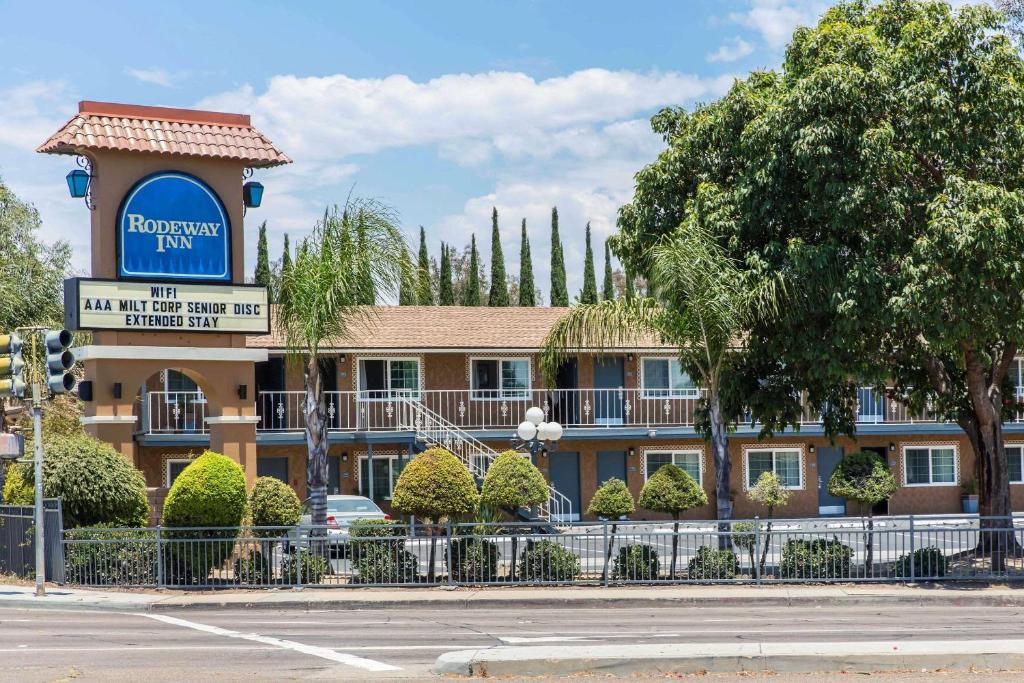 2-star hotel in Escondido, California
