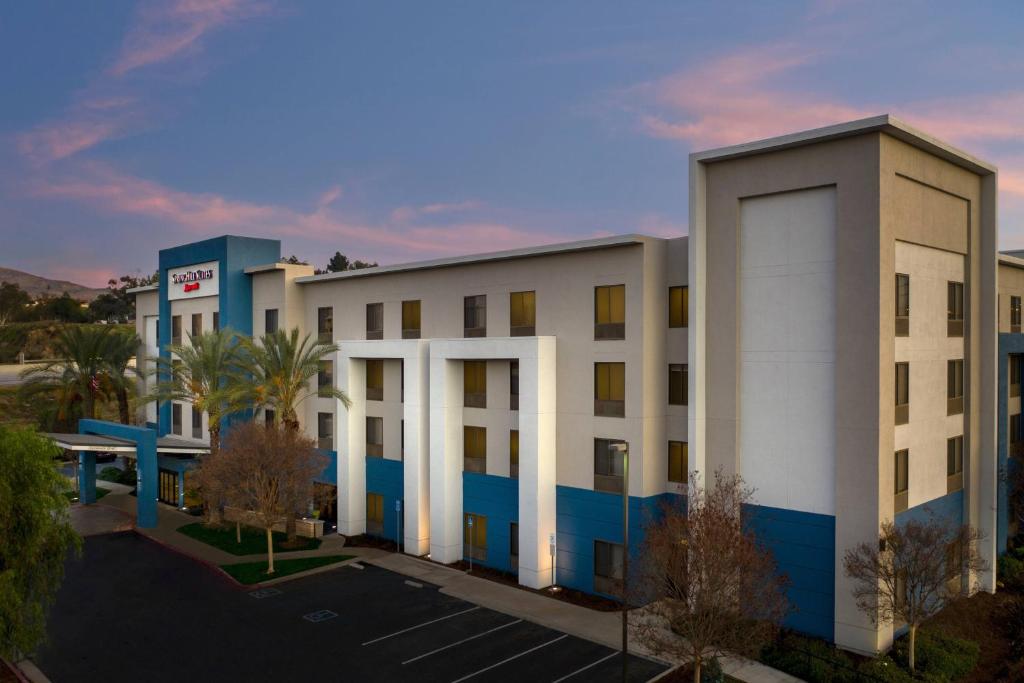2-star great place to stay in Corona, California